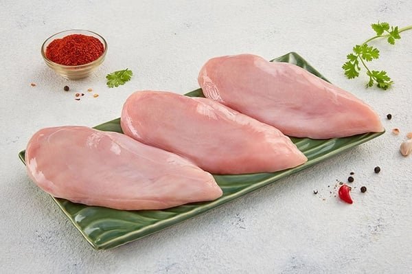 FRESH  CHICKEN BREAST